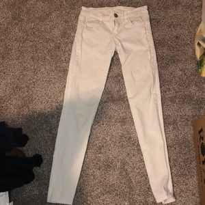 American eagle stretch white jeans